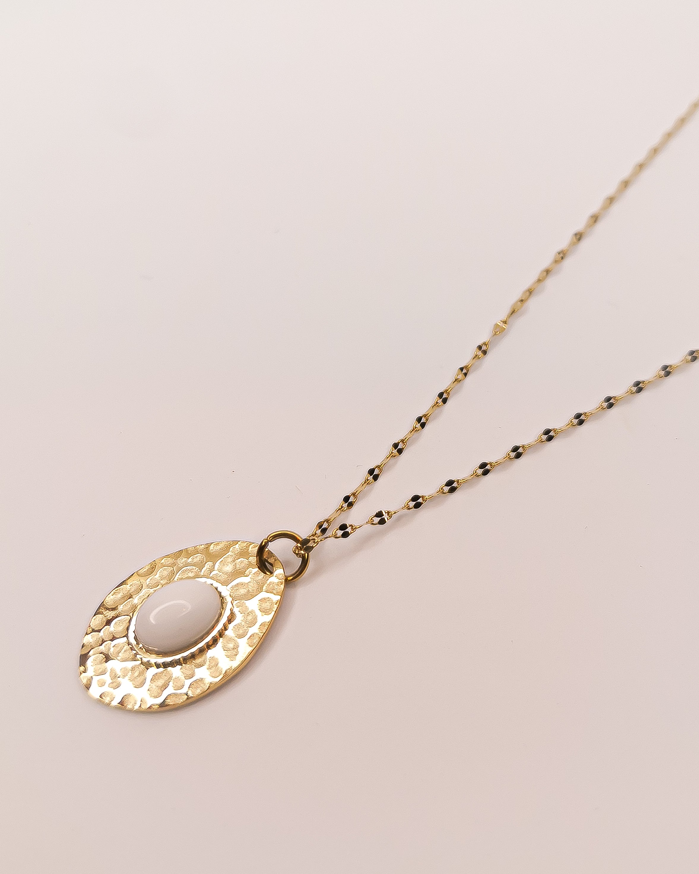 Mon Thé Bijou - Collier Rose